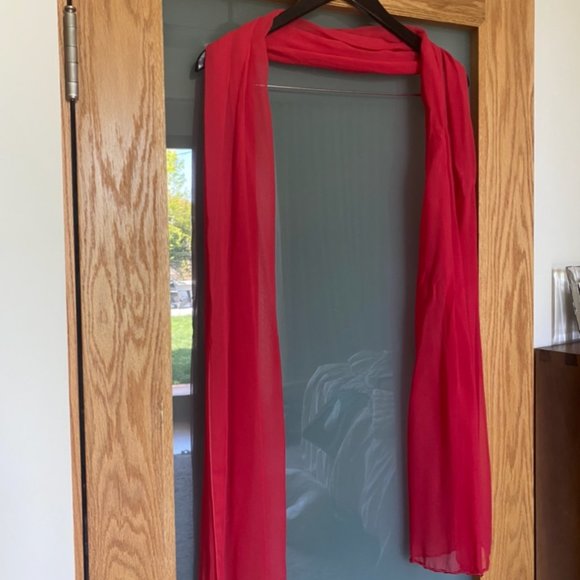 Gorgeous Fuchsia Beaded Evening Gown - Picture 5 of 6